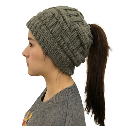 Lavisa - Women’s Cable Knit Ponytail Beanie Hat
