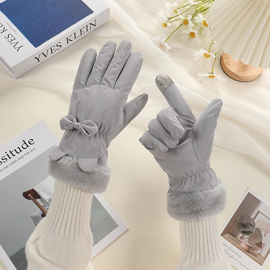 Lavisa - Elegant Touchscreen Winter Gloves