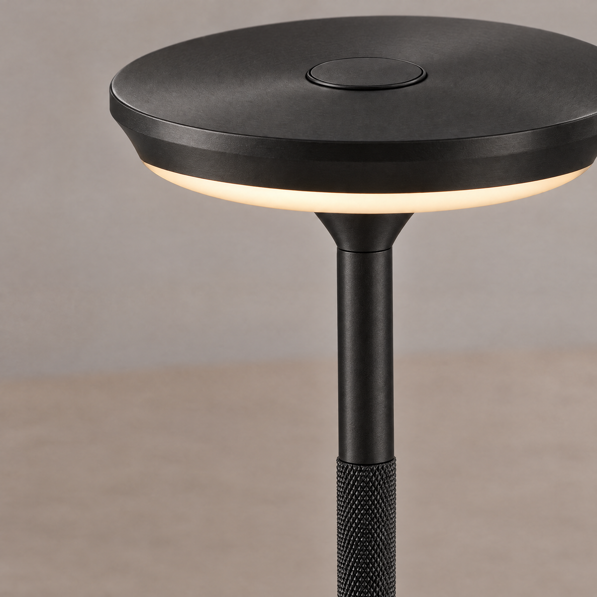 Lavisa - Cordless Touch Dimming Table Lamp