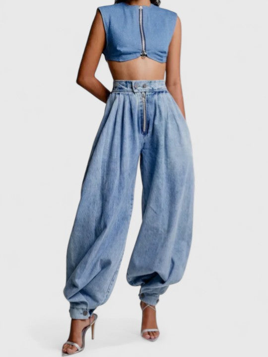 Lavisa - High Waisted Wide Leg Pleated Jeans