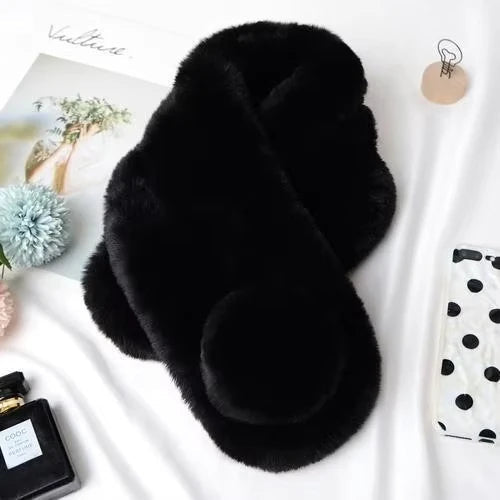 Lavisa - Plush Faux Fur Winter Scarf