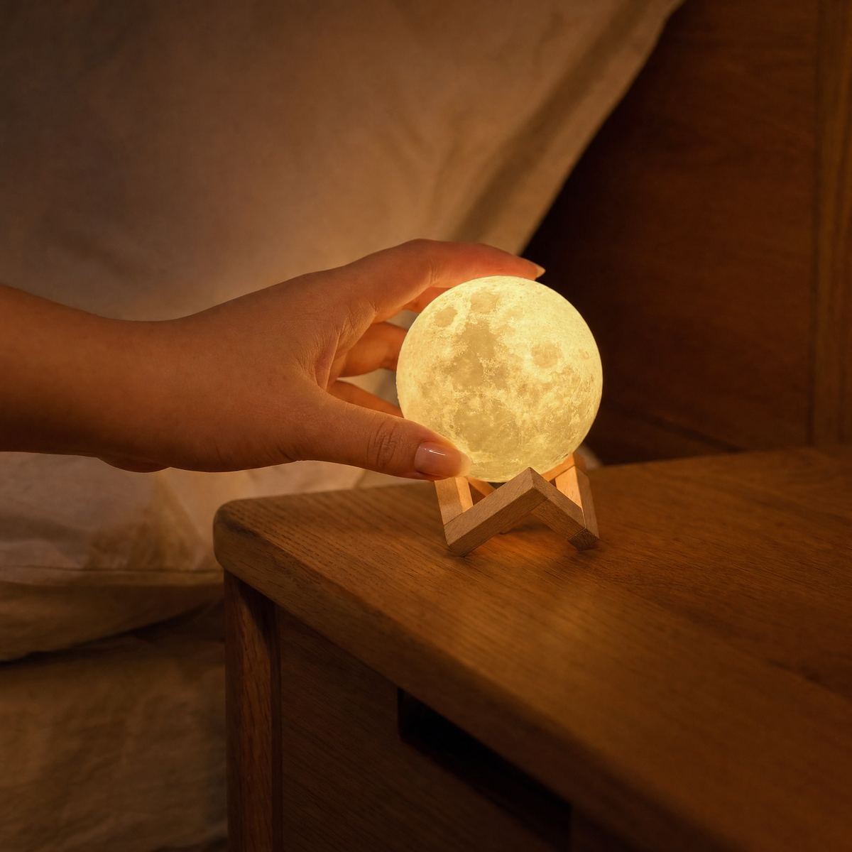 Lavisa - Lunar Sphere Moon Night Light