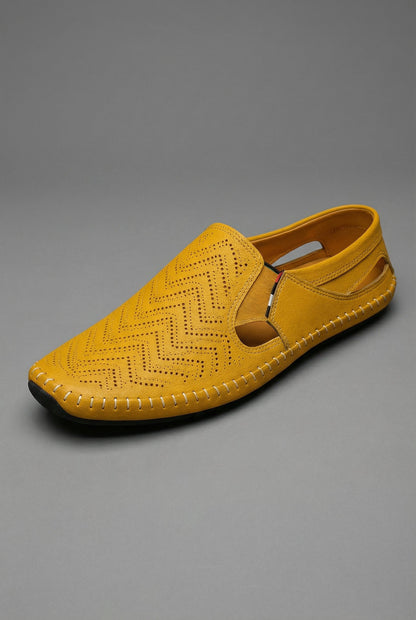 Men's Perforated Slip-On Breathable Summer Loafers - Detail & Stitching | Lavisa