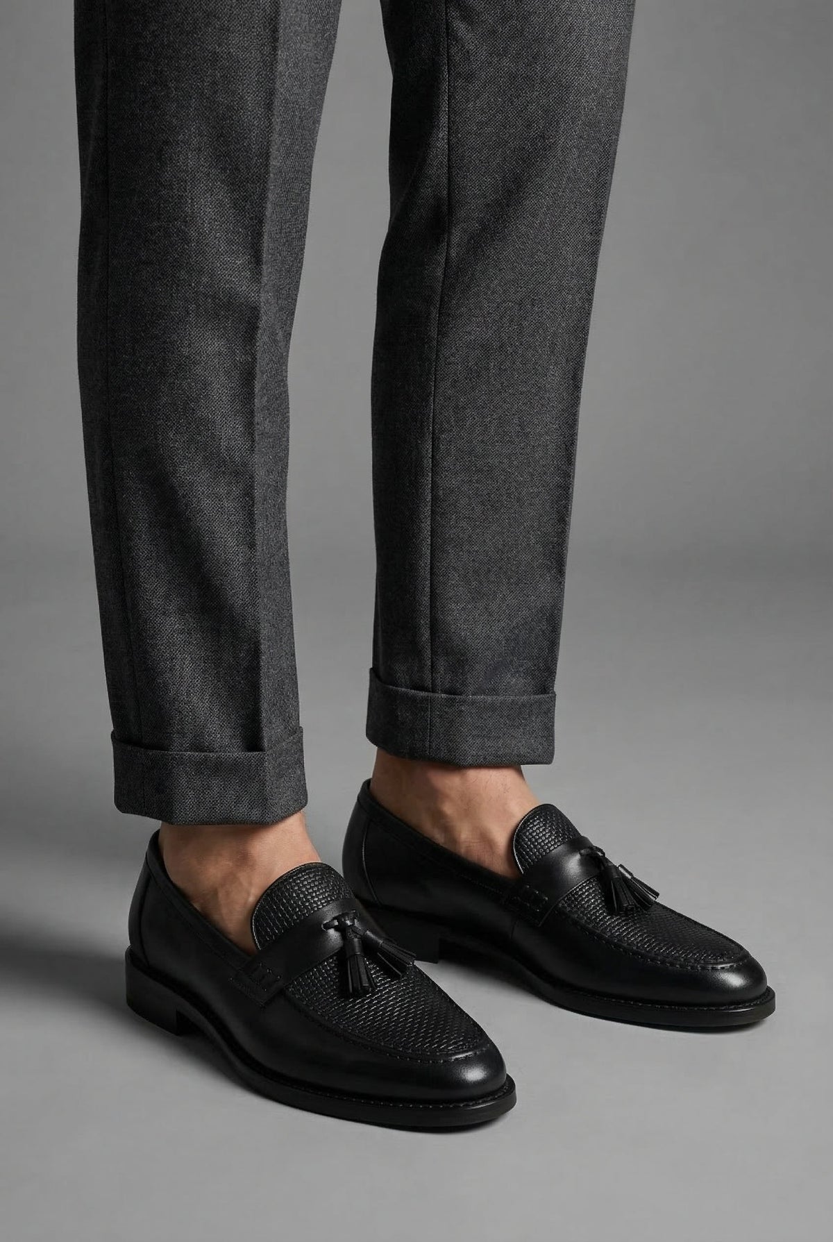 Men's Woven Tassel Slip-On Loafers Smart Formal Shoes - Sole & Material View | Lavisa