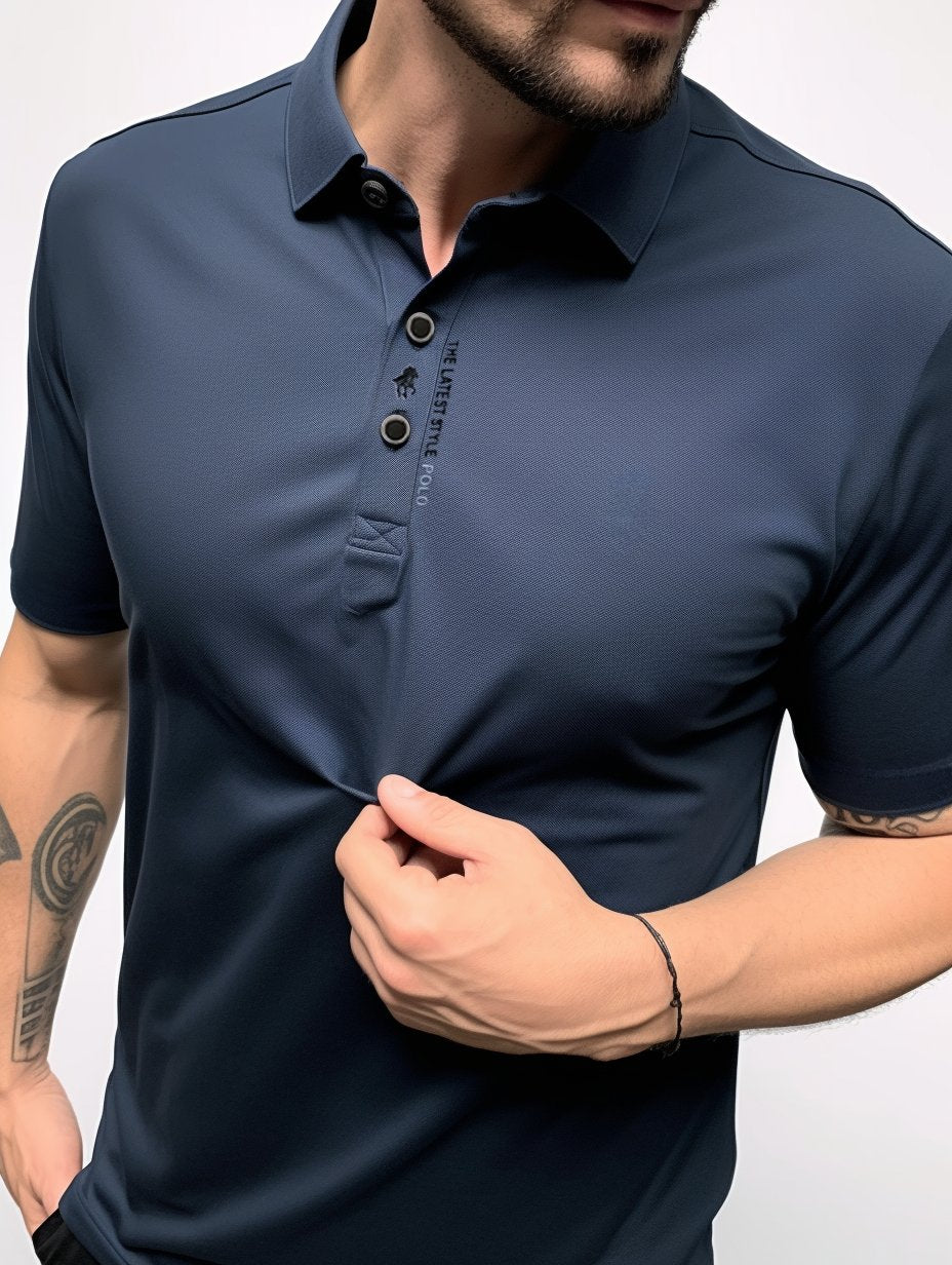 Men's Wrinkle- Polo Shirt Cotton Elastane Blend Short Sleeve - Lifestyle & Model Angle | Lavisa