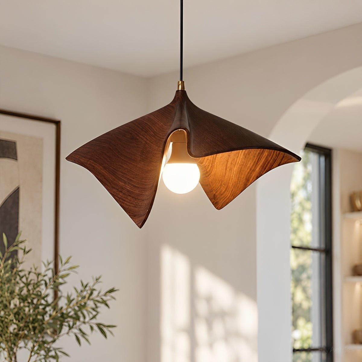 Lavisa - Mid-Century Modern Sculptural Pendant Light