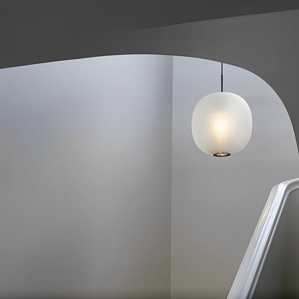Lavisa - Modern Globe Glass Lantern LED Pendant Light