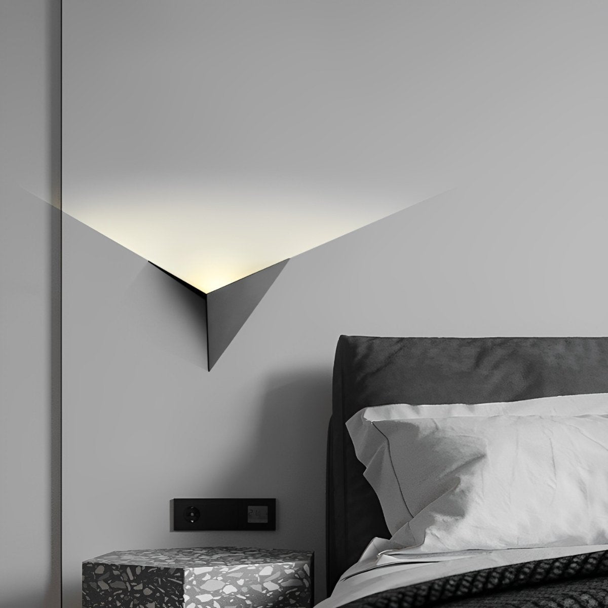 Lavisa - Modern Geometric LED Wall Sconce