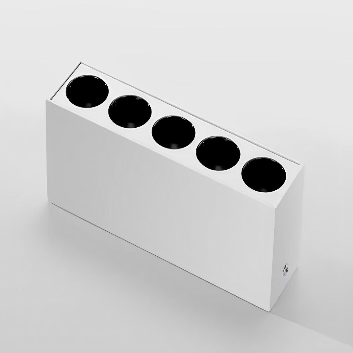 Lavisa - Modern Minimalist LED Long Strip Linear Spotlight