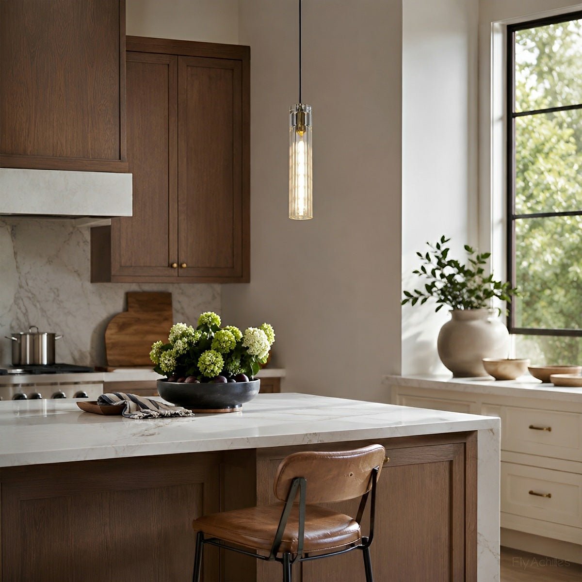 Lavisa - Slim Cylindrical Crystal LED Pendant Light