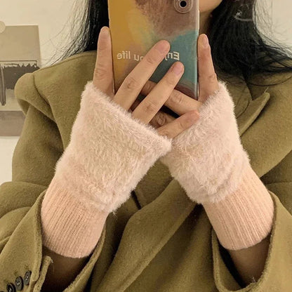 Lavisa - Plush Fingerless Winter Gloves