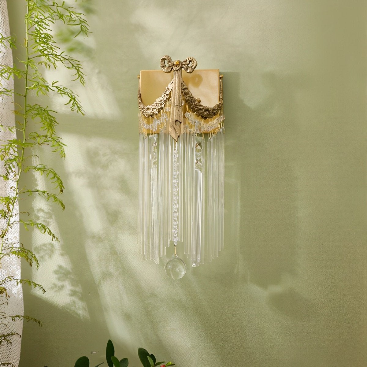 Lavisa - Vintage Crystal Bow Tie Wall Sconce