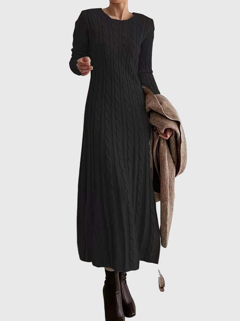 Women's Cable-Knit Long-Sleeve Maxi Jumper Dress - Close-Up Texture & Detail | Lavisa