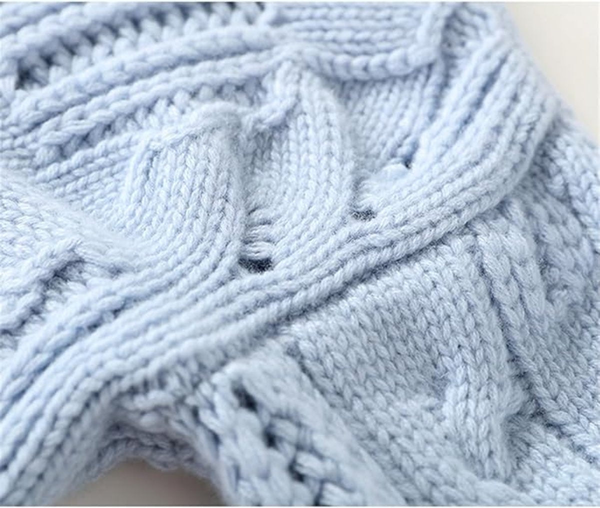 Women's Cable Knit Sweater Turtleneck Loose Fit Jumper - Sole & Material View | Lavisa