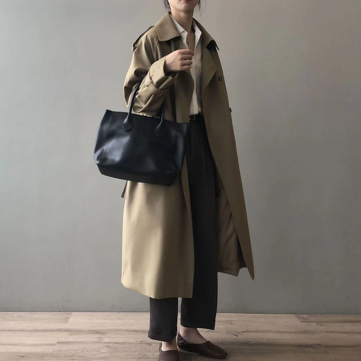 Women's Double-Breasted Water-Repellent Long Trench Coat - Back View | Lavisa