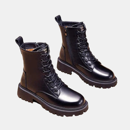 Womens Fur Lined Lace Up Leather Ankle Boots Winter Combat Shoes - Close-Up Texture & Detail | Lavisa