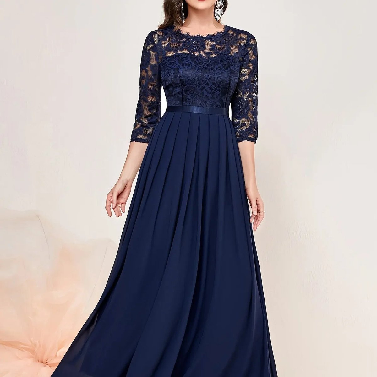 Women's Lace Bodice Pleated Maxi Formal Dresses 3/4 Sleeve - Variant Angle | Lavisa