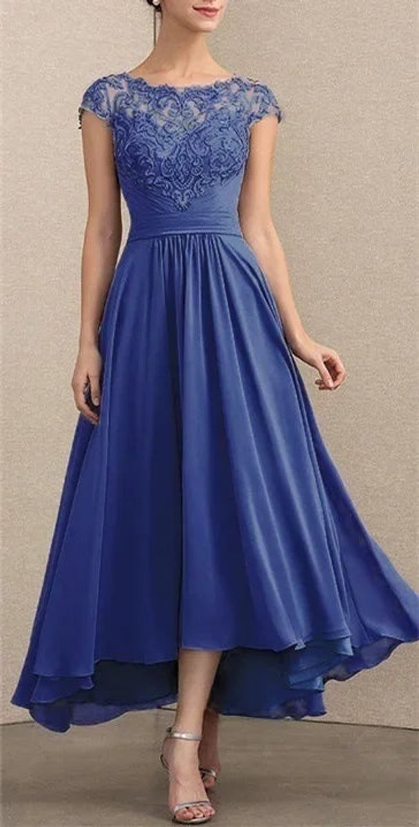 Women's Lace Chiffon Cap-Sleeve Formal Dresses Maxi A-Line - Close-Up Texture & Detail | Lavisa