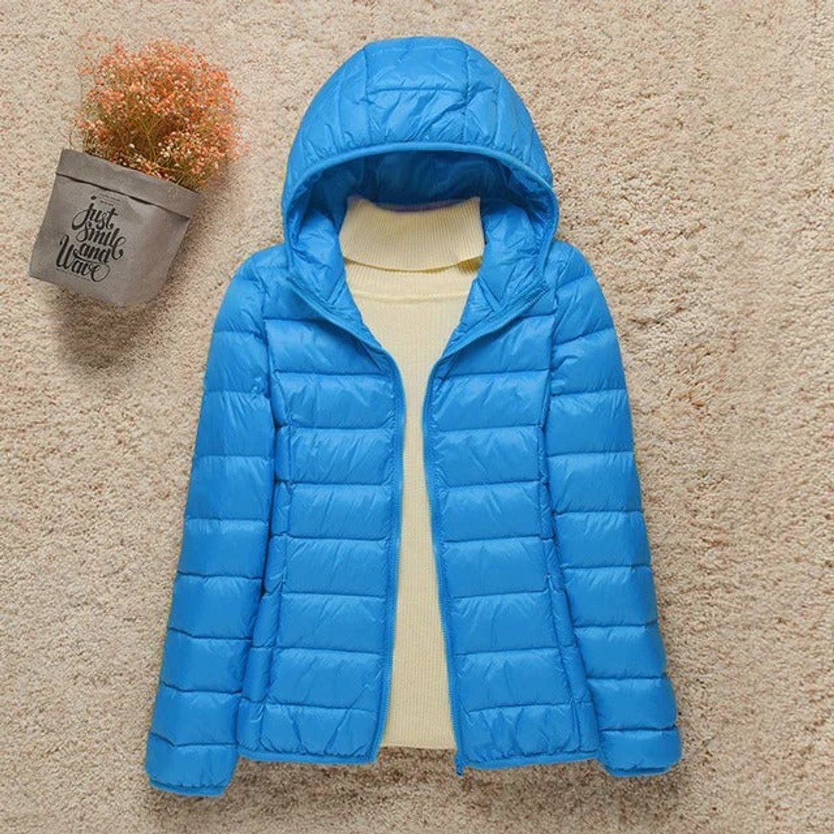 Womens Lightweight Packable Puffer Jacket - Back View | Lavisa