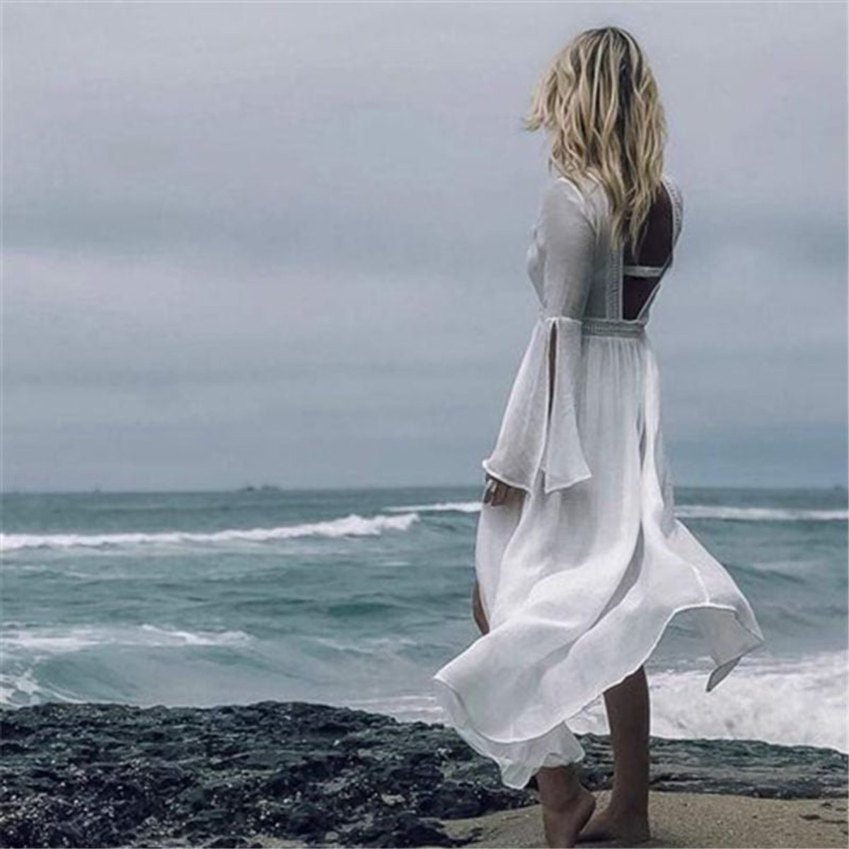Lavisa - Women's Open-Back Flared-Sleeve Maxi Beach Tunic Dress