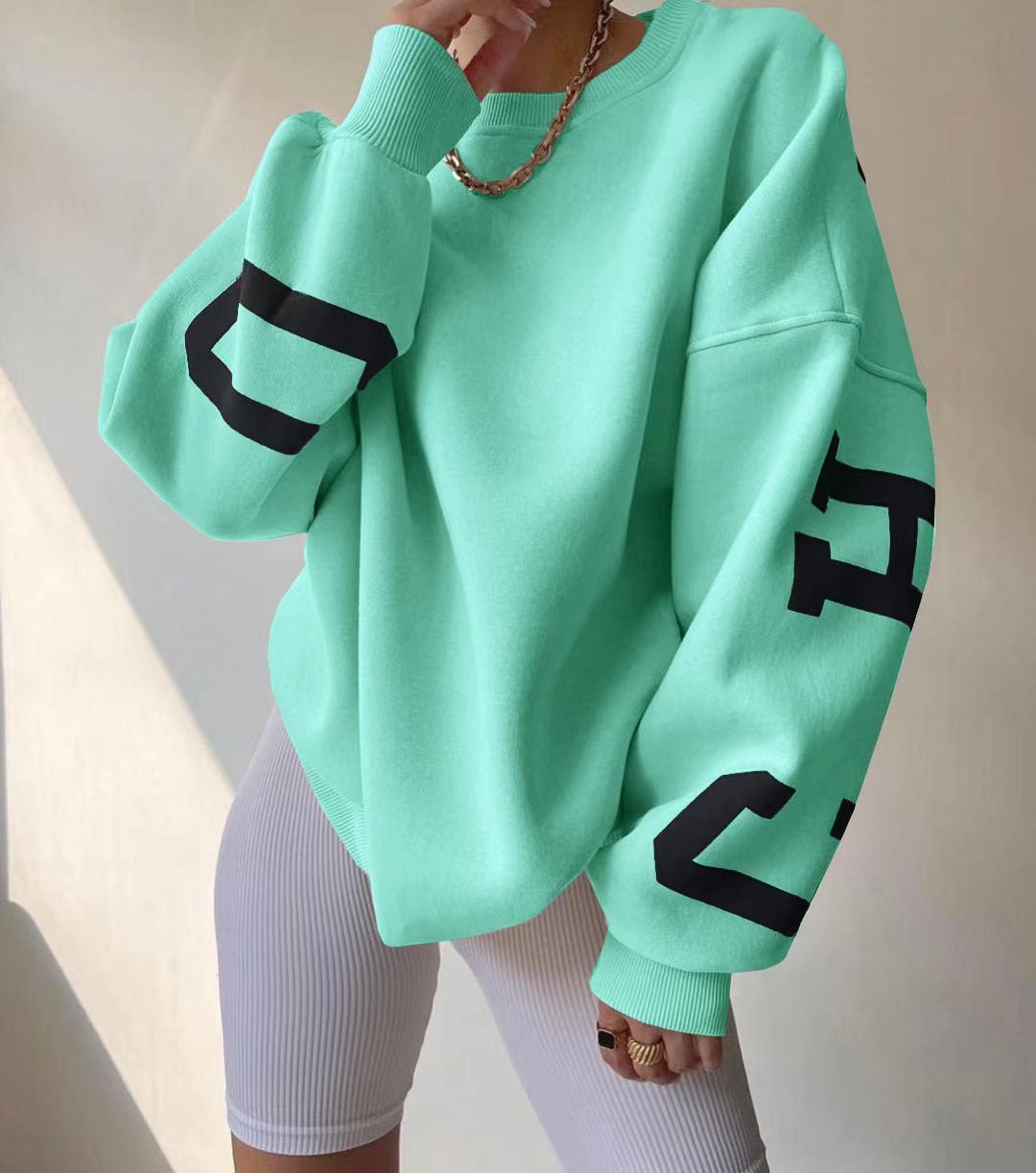 Women's Oversized Fleece-Lined Varsity Sleeve Crewneck Jumper - Variant Style 8 | Lavisa