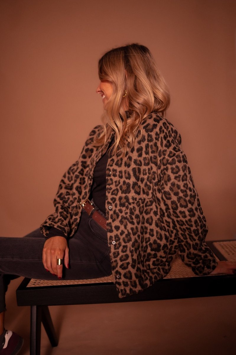 Womens Oversized Leopard Print Quilted Jacket - Back View | Lavisa