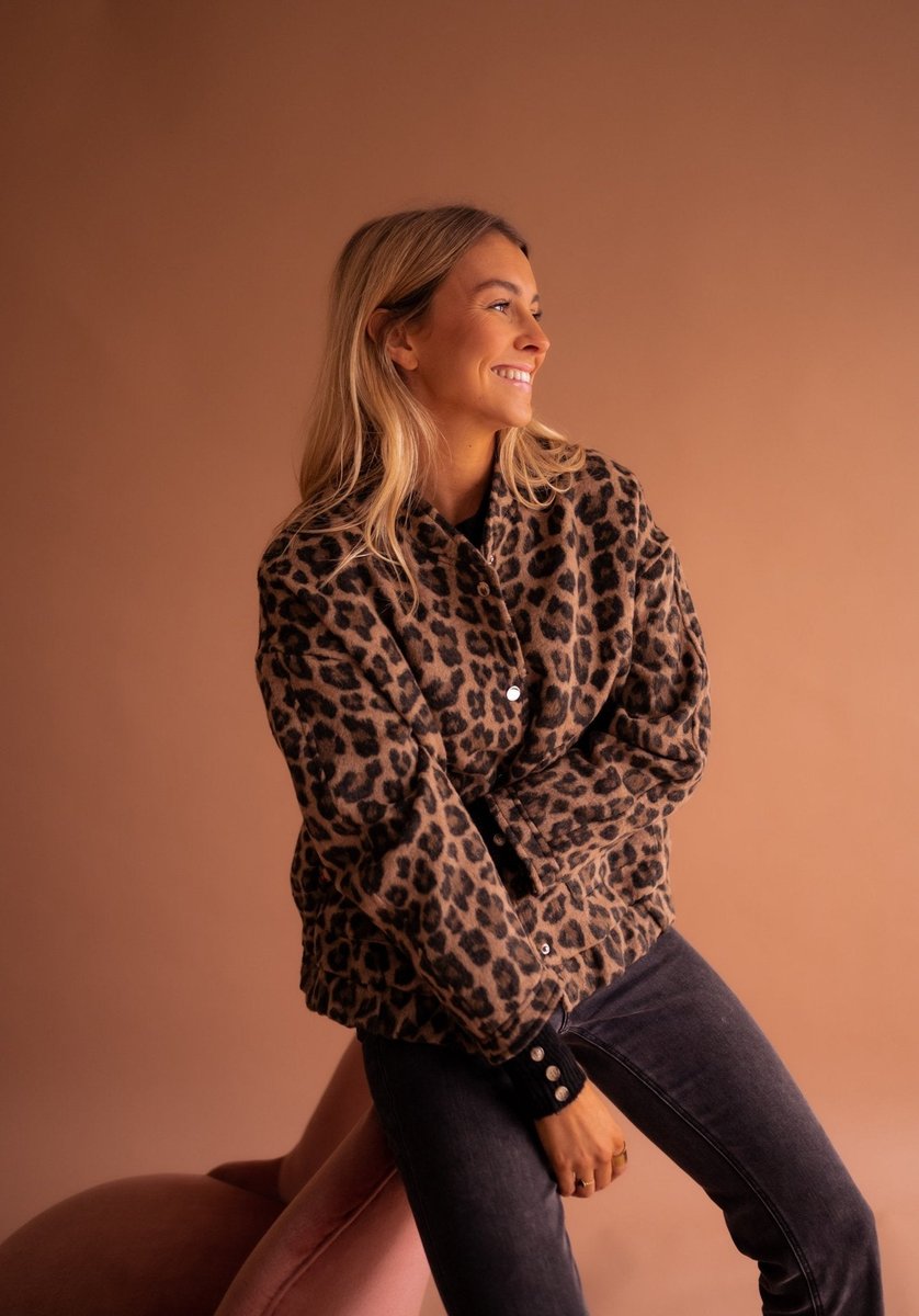 Womens Oversized Leopard Print Quilted Jacket - Variant Angle | Lavisa