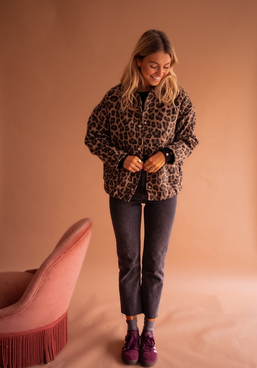 Womens Oversized Leopard Print Quilted Jacket - Variant Style 9 | Lavisa