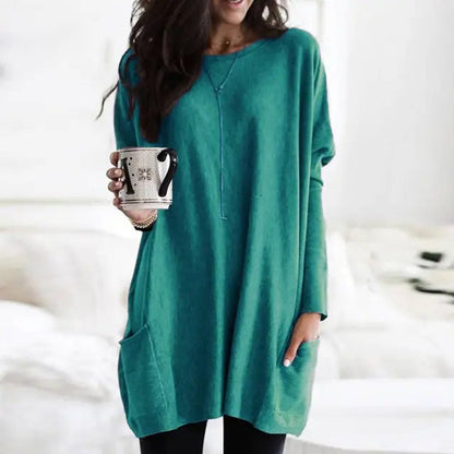 Women's Oversized Long-Sleeve Pocket Tunic Jumper Plus Size - Close-Up Texture & Detail | Lavisa