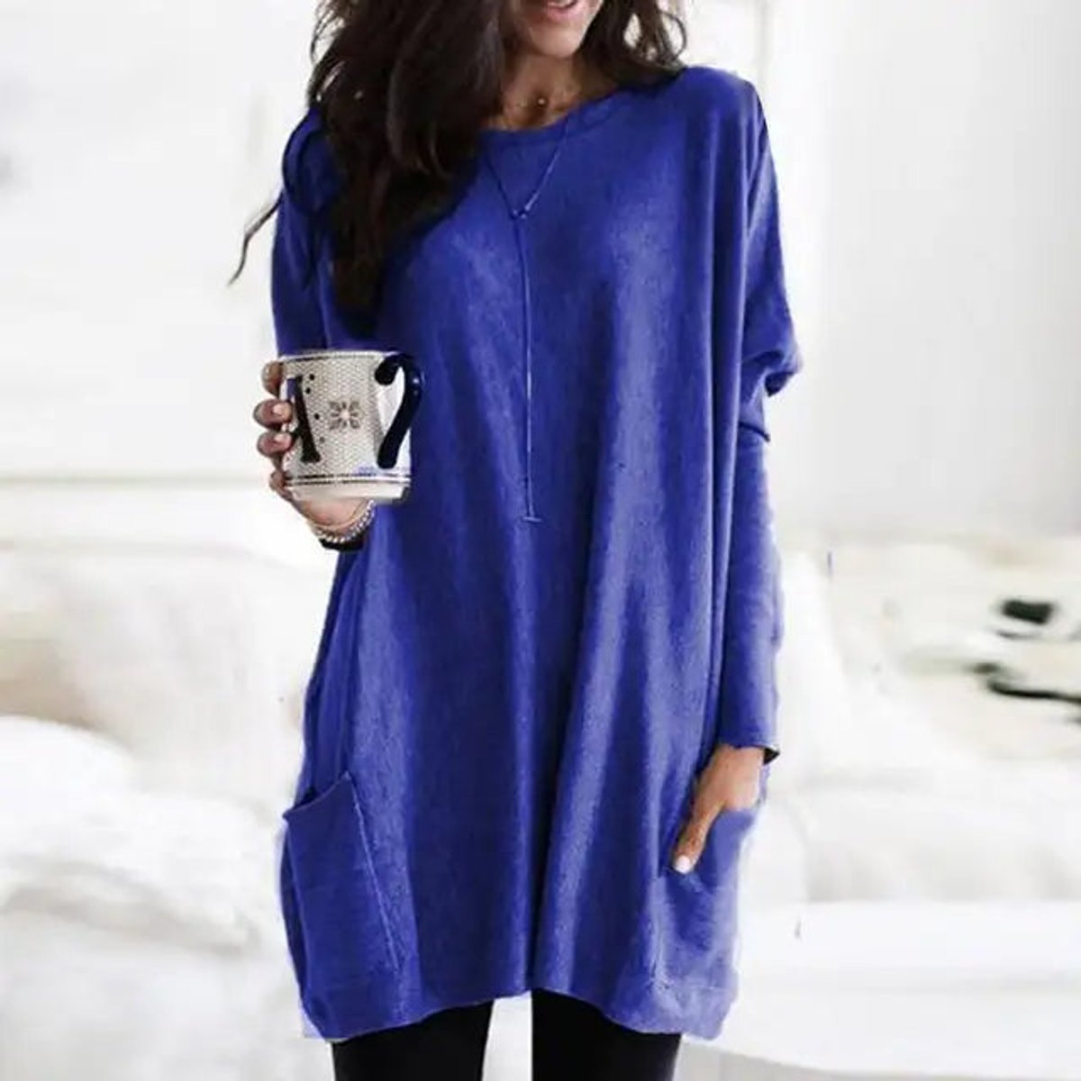 Women's Oversized Long-Sleeve Pocket Tunic Jumper Plus Size - Sole & Material View | Lavisa