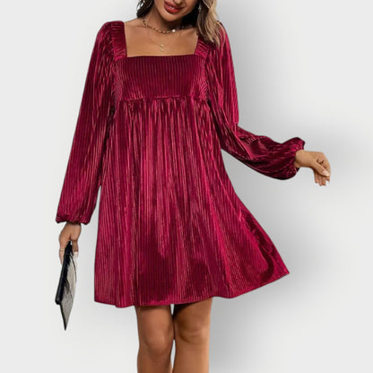 Women's Pleated Velvet Square-Neck Long-Sleeve Formal Dresses - Side Angle | Lavisa