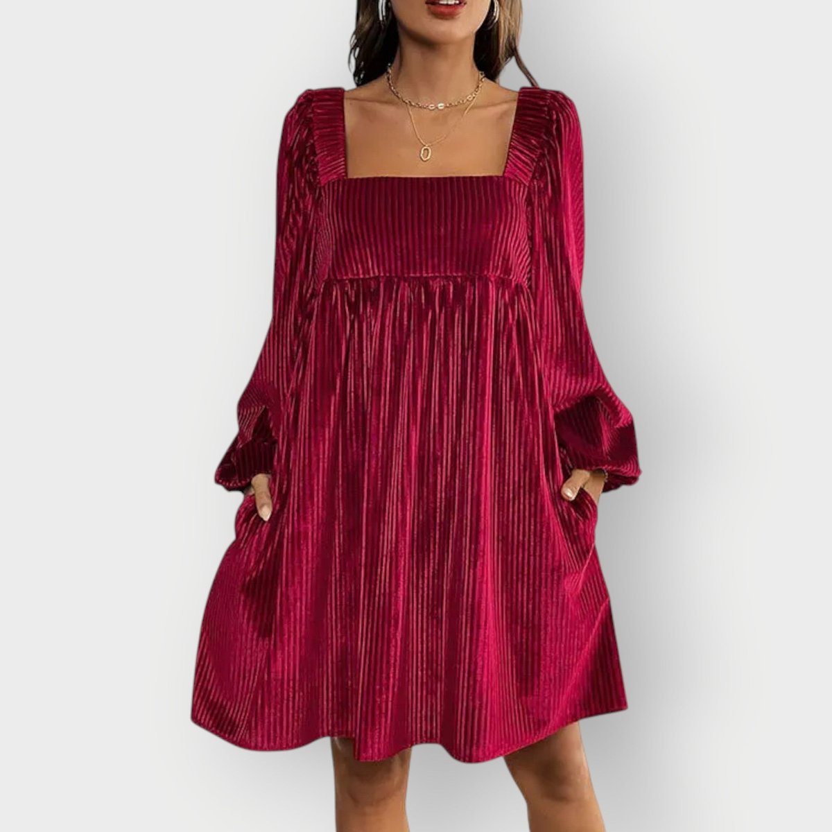 Women's Pleated Velvet Square-Neck Long-Sleeve Formal Dresses - Close-Up Texture & Detail | Lavisa