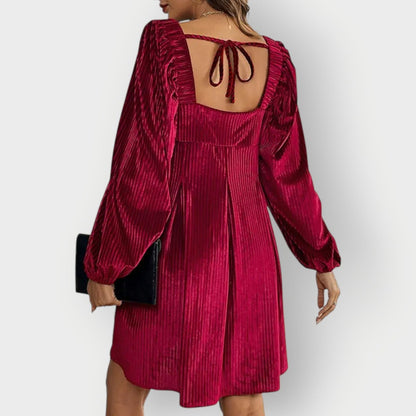 Women's Pleated Velvet Square-Neck Long-Sleeve Formal Dresses - Sole & Material View | Lavisa