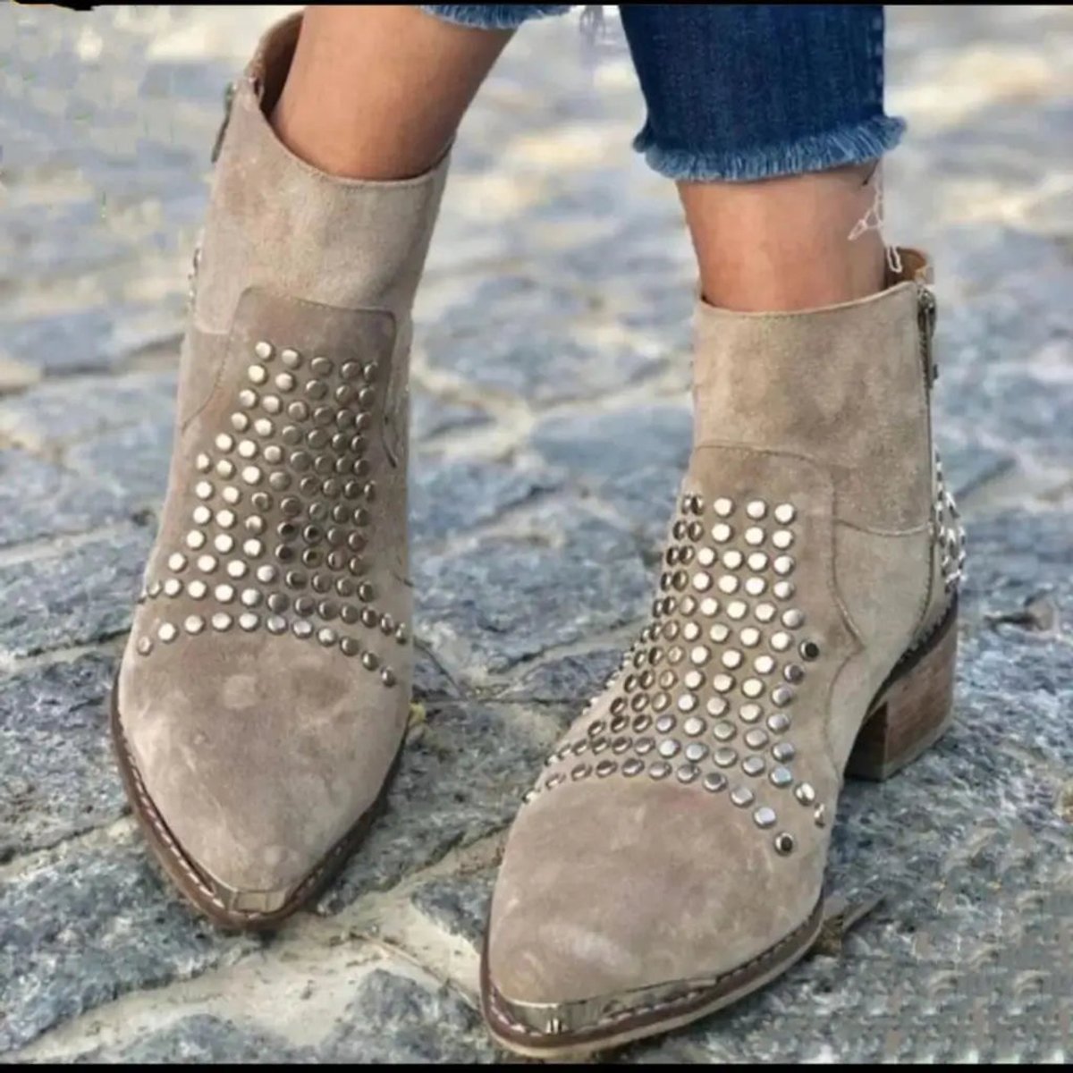 Women's Studded Pointed-Toe Block-Heel Ankle Boots - Close-Up Texture & Detail | Lavisa