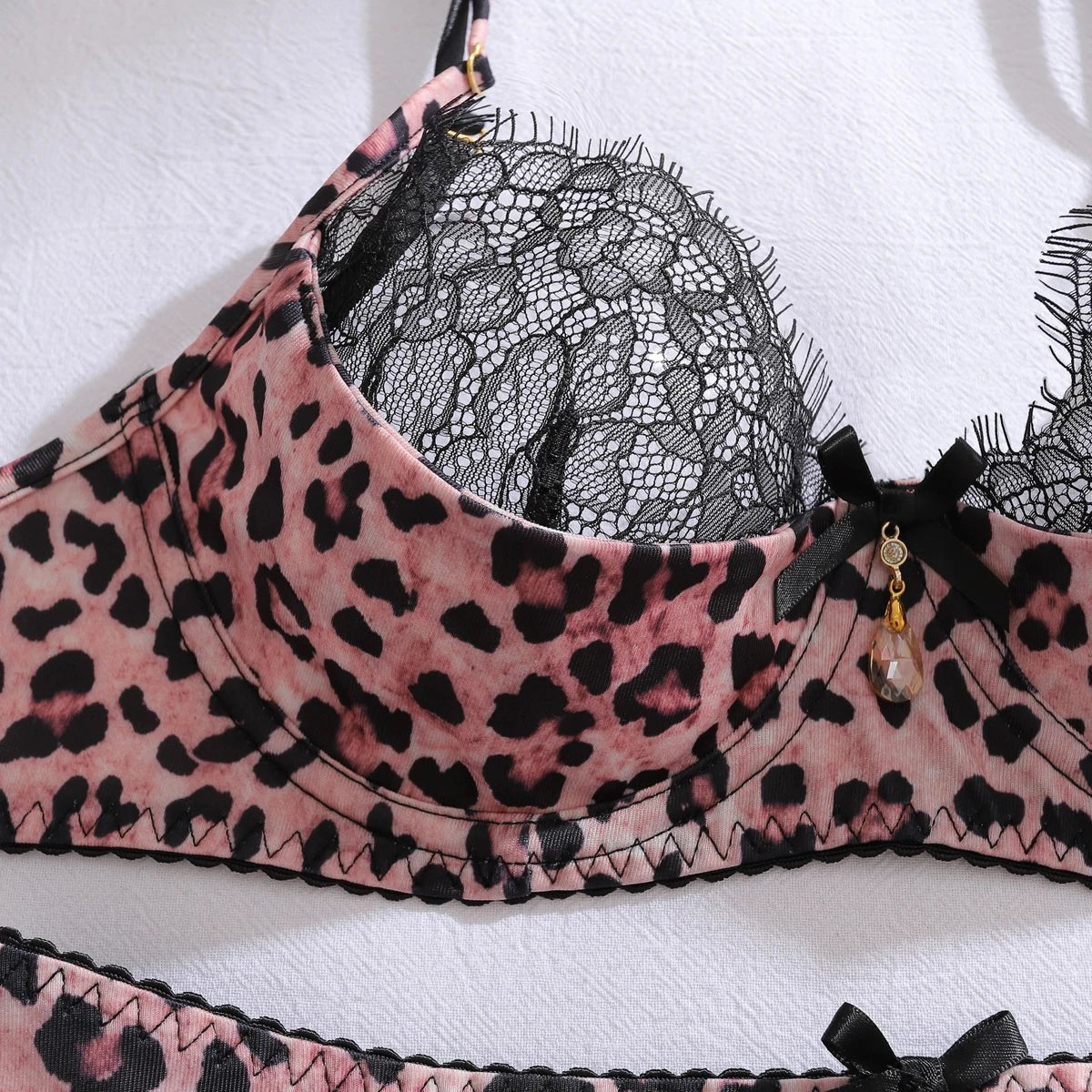 Women's Underwired Leopard Print Black Lace Lingerie Set - Variant Style 11 | Lavisa