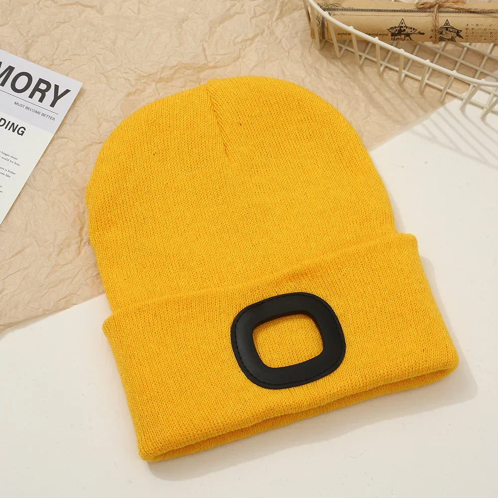Lavisa - Rechargeable LED Beanie Hat
